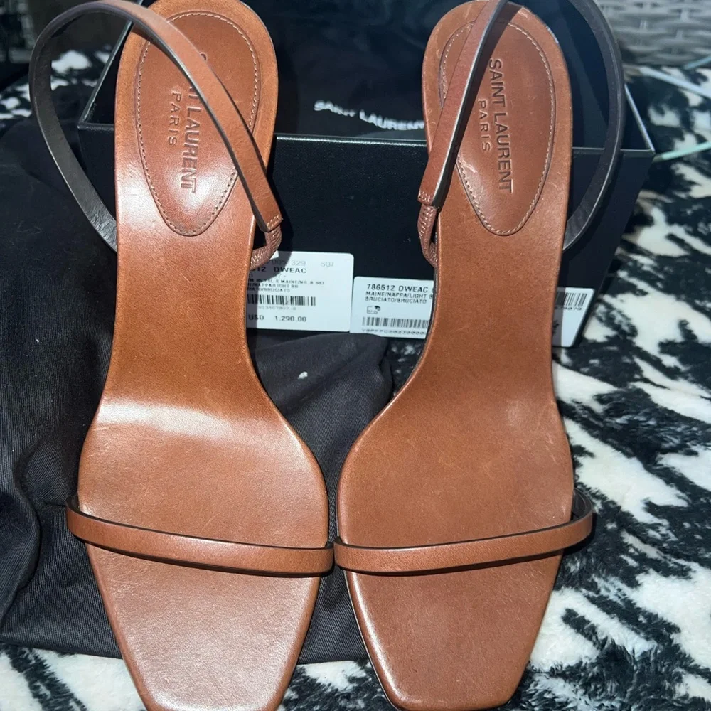 Saint Laurent
Opyum Leather YSL-Heel Slide Sandals - Picture 5 of 11